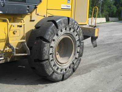 工程机械实心轮胎