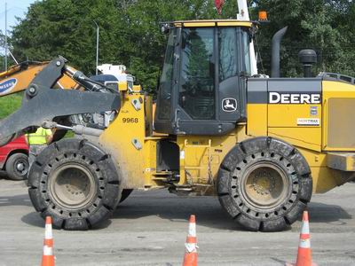 工程机械实心轮胎